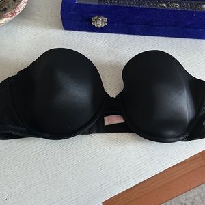 Victoria’s Secret Strapless Bra- 36C